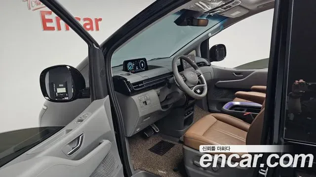 Hyundai Staria HEV 1.6 Lounge 7 мест Inspiration, миниатюра 12