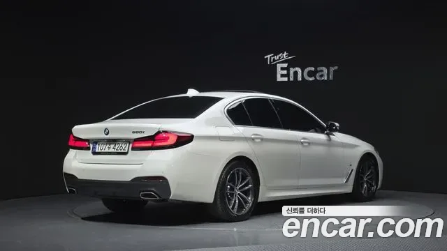 BMW 5 (G30) 520i M, миниатюра 6