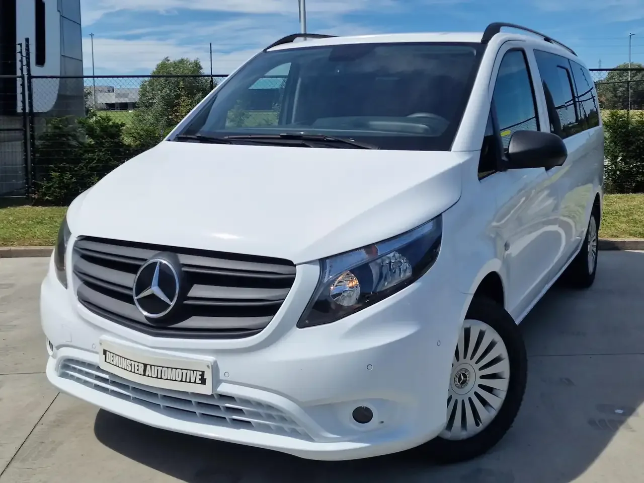 Mercedes-Benz Vito Tourer L2 Camperuitvoering Carplay Camera Navigatie