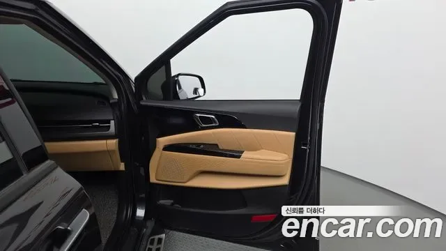 Kia Carnival бензин 7 мест Signature, миниатюра 19