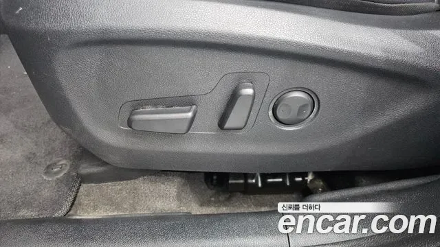 Kia Sorento дизель 2.0 2WD Prestige, миниатюра 10