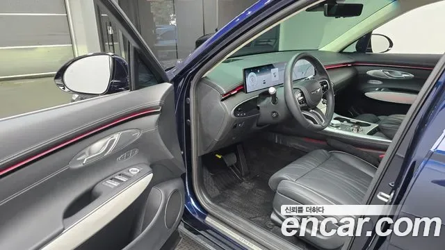Genesis GV70 2.5T бензин AWD ( ), миниатюра 18