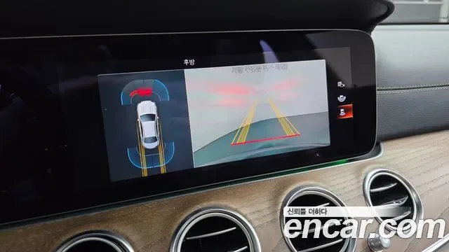 Mercedes-Benz E-Class E250, миниатюра 23