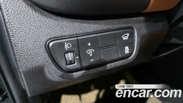 Kia Seltos бензин 1.6 Turbo 2WD Signature, миниатюра 16