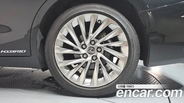 Lexus ES, миниатюра 25