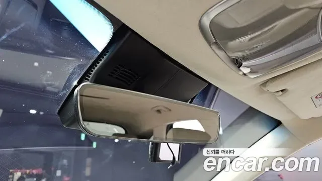 Genesis GV70 2.5T бензин AWD ( ), миниатюра 4