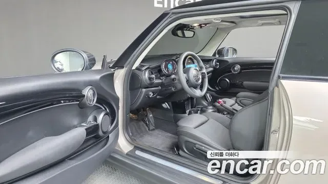 MINI Cooper III, миниатюра 4