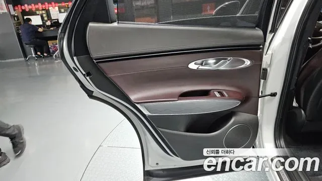 Genesis GV70 2.5T бензин AWD ( ), миниатюра 8