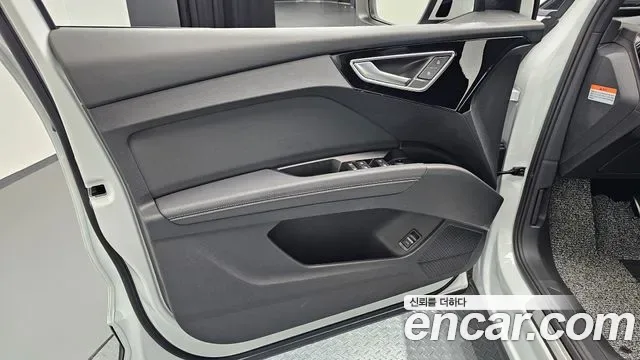 Audi Q4, миниатюра 13