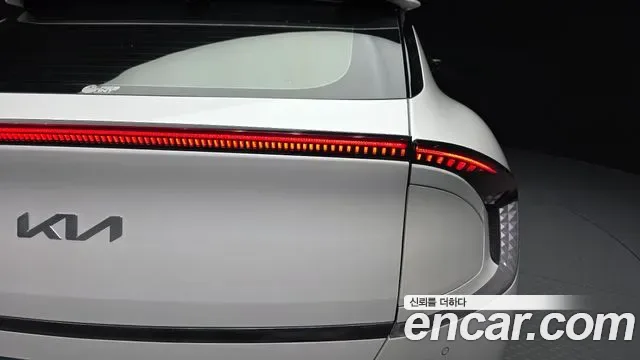 Kia EV6, миниатюра 15