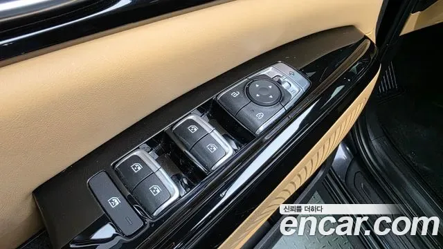 Kia Carnival дизель 9 мест, миниатюра 22