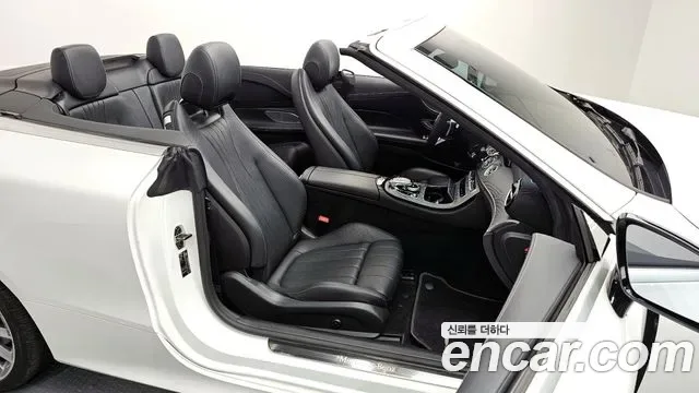 Mercedes-Benz E-Class E450 4MATIC, миниатюра 15