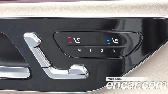 Mercedes-Benz E-Class E200 AMG Line, миниатюра 9