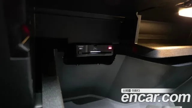 Mercedes-Benz EQB EQB300 4MATIC, миниатюра 2