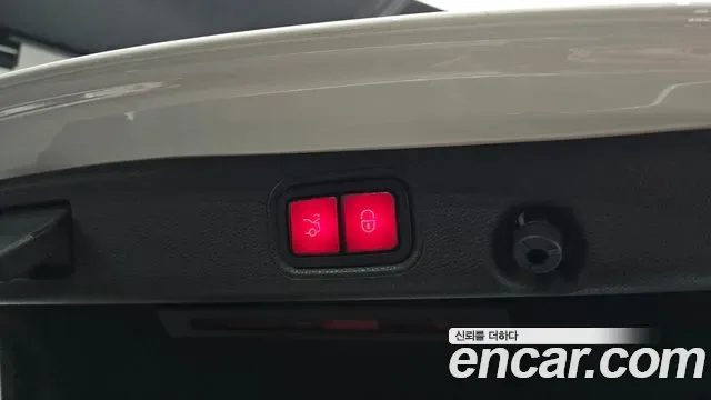 Mercedes-Benz E-Class E250, миниатюра 15