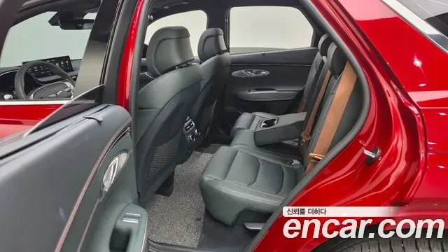 Genesis GV70 2.5T бензин AWD ( ), миниатюра 23
