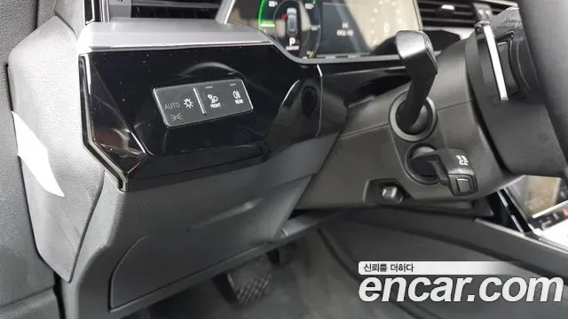 Audi e-, миниатюра 18