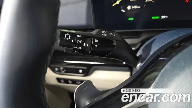 Kia Carnival HEV 9 мест Signature, миниатюра 15