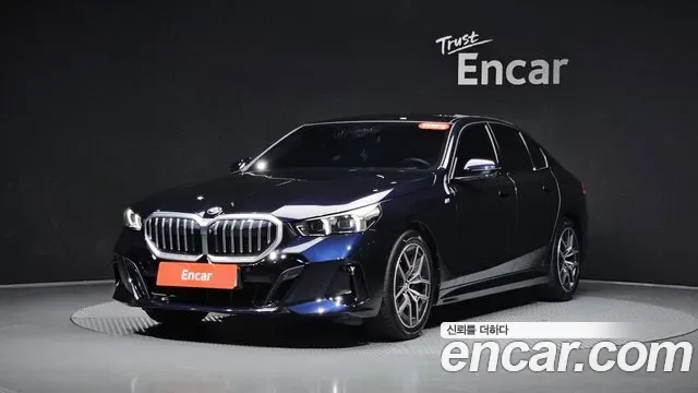 BMW 5 (G60) 520i M