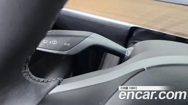 Tesla Y AWD, миниатюра 22