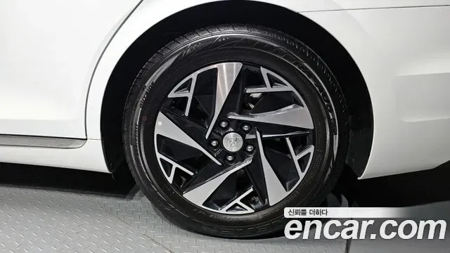 Hyundai Grandeur, миниатюра 12