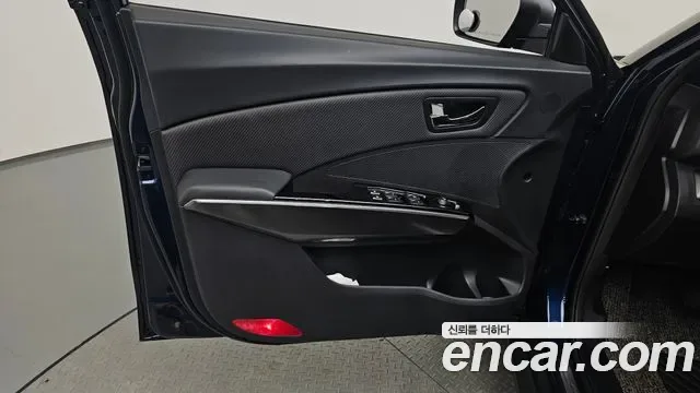 KGM Tivoli бензин 1.5 2WD V5, миниатюра 12