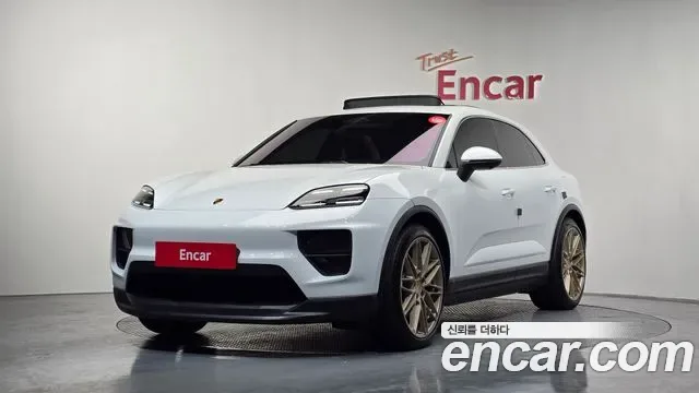 Porsche EV 4S
