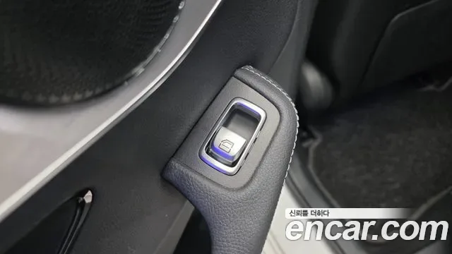 Mercedes-Benz C-Class C300e 4MATIC AMG Line, миниатюра 15