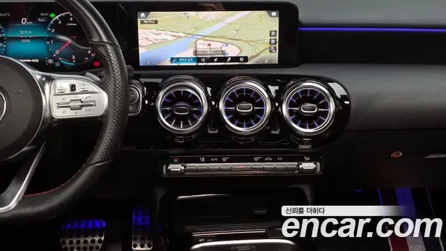 Mercedes-Benz A-Class AMG A45 4MATIC+, миниатюра 19