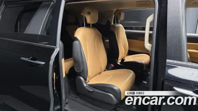 Kia Carnival дизель 9 мест Prestige, миниатюра 4