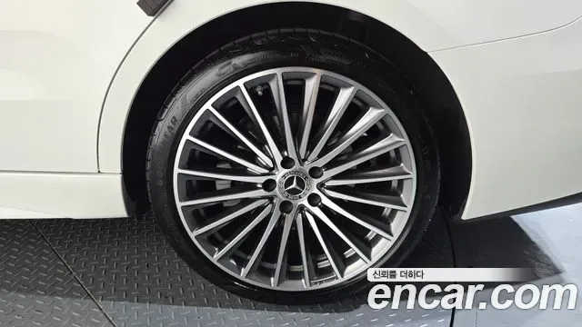 Mercedes-Benz C-Class C300 AMG Line, миниатюра 15