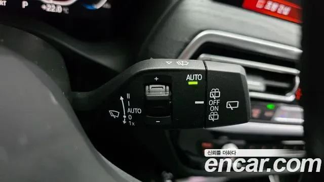 BMW iX3 M, миниатюра 19