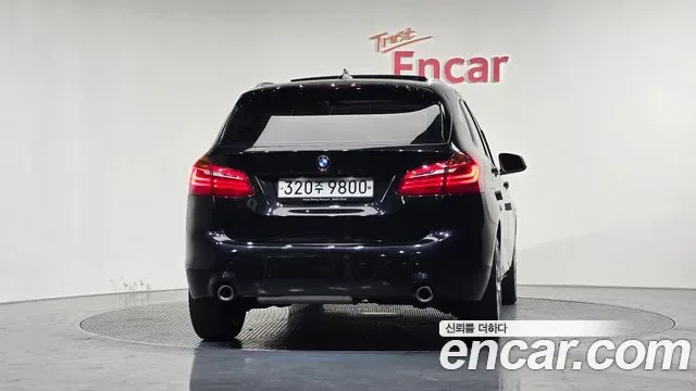 BMW 2 (F45), миниатюра 10