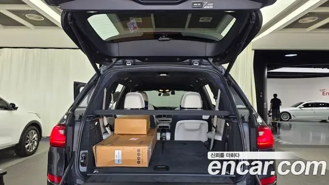 BMW X7 M50i 6 мест, миниатюра 11