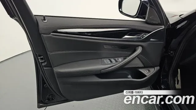 BMW 5 (G30) 530i M, миниатюра 10