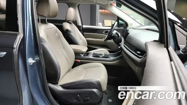 Kia Carnival дизель 7 мест, миниатюра 9