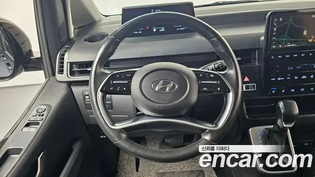 Hyundai Staria 2WD, миниатюра 3