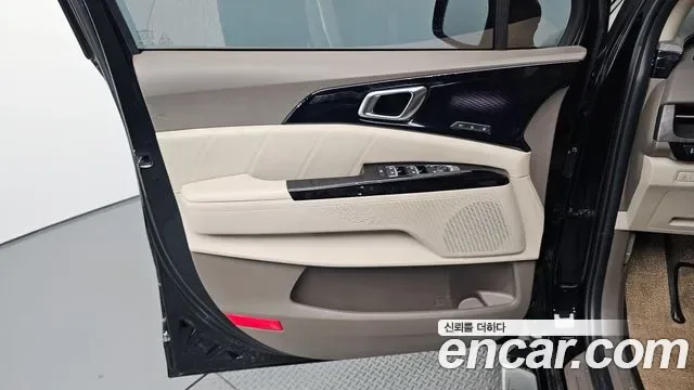 Kia Carnival дизель 9 мест ( ), миниатюра 9