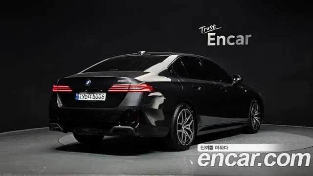 BMW 5 (G60) 520i M, миниатюра 19