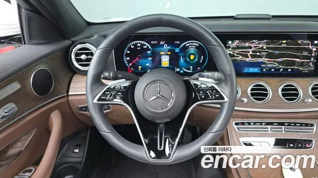 Mercedes-Benz E-Class E250, миниатюра 14
