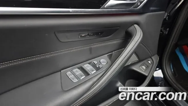 BMW 5 (G30) 530e M, миниатюра 17