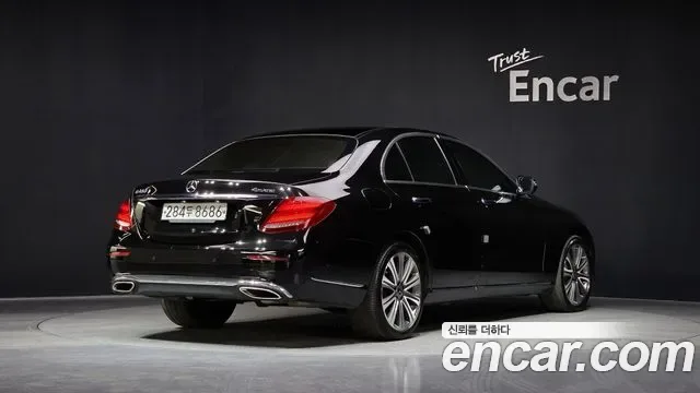 Mercedes-Benz E-Class E450 4MATIC, миниатюра 15