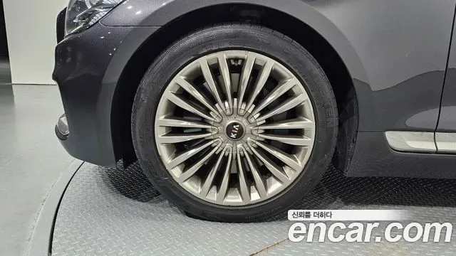 Kia K9 3.3 T-GDI AWD, миниатюра 7