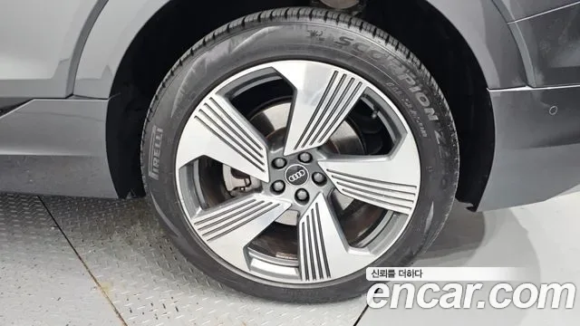 Audi e-, миниатюра 24
