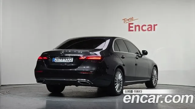 Mercedes-Benz E-Class E250, миниатюра 16