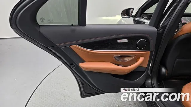 Mercedes-Benz E-Class E220d 4MATIC AMG Line, миниатюра 18