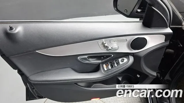 Mercedes-Benz C-Class C200, миниатюра 22