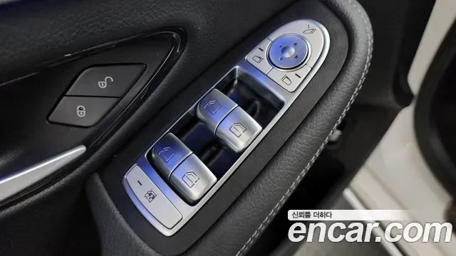 Mercedes-Benz C-Class C220 d 4MATIC, миниатюра 28