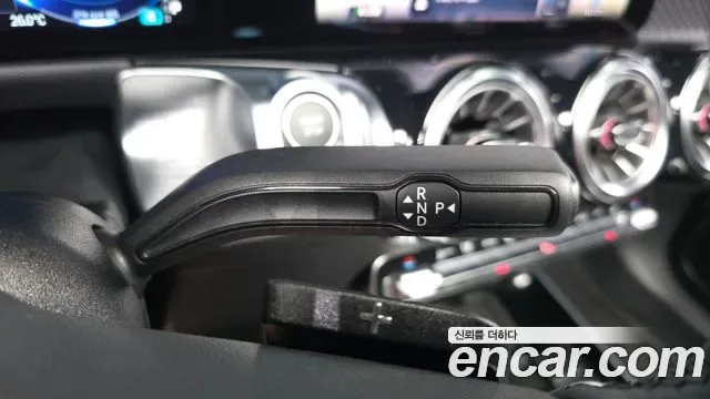 Mercedes-Benz EQB EQB300 4MATIC, миниатюра 6