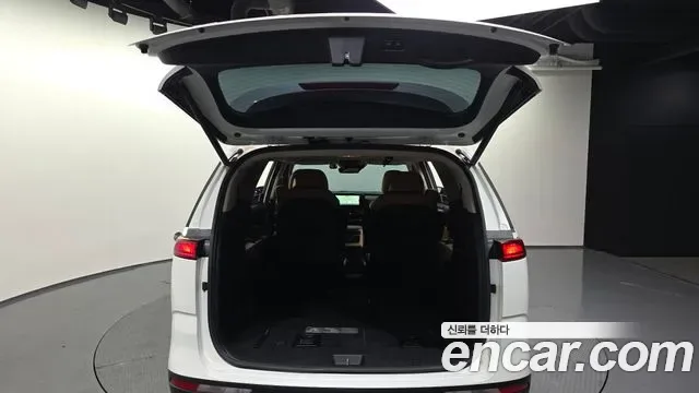 Kia Carnival дизель 7 мест, миниатюра 21